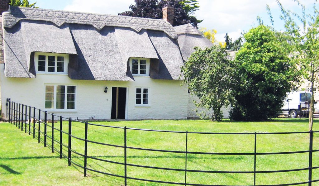 Paddock Fencing The Estate fencing and Tree guards specialists