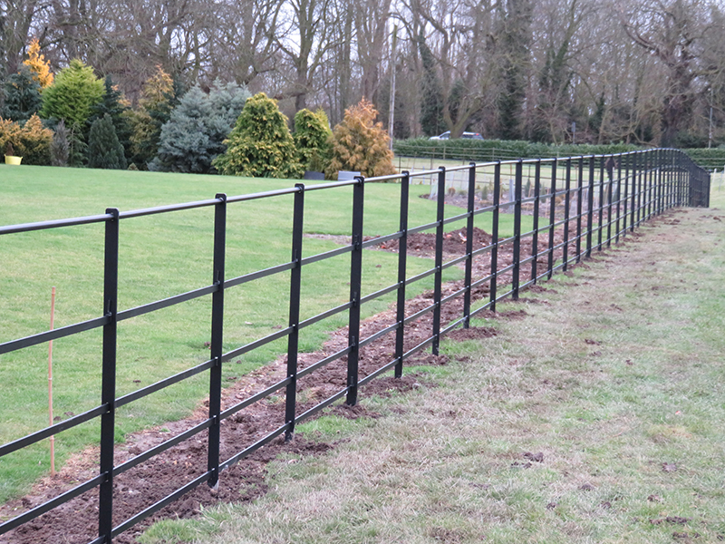 British manufactured estate fencing and parkland fencing | Paddock Fencing