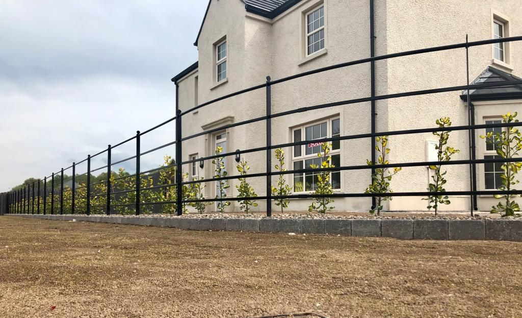 Five Ways Estate Fencing Instantly Lifts the Look of Your Property