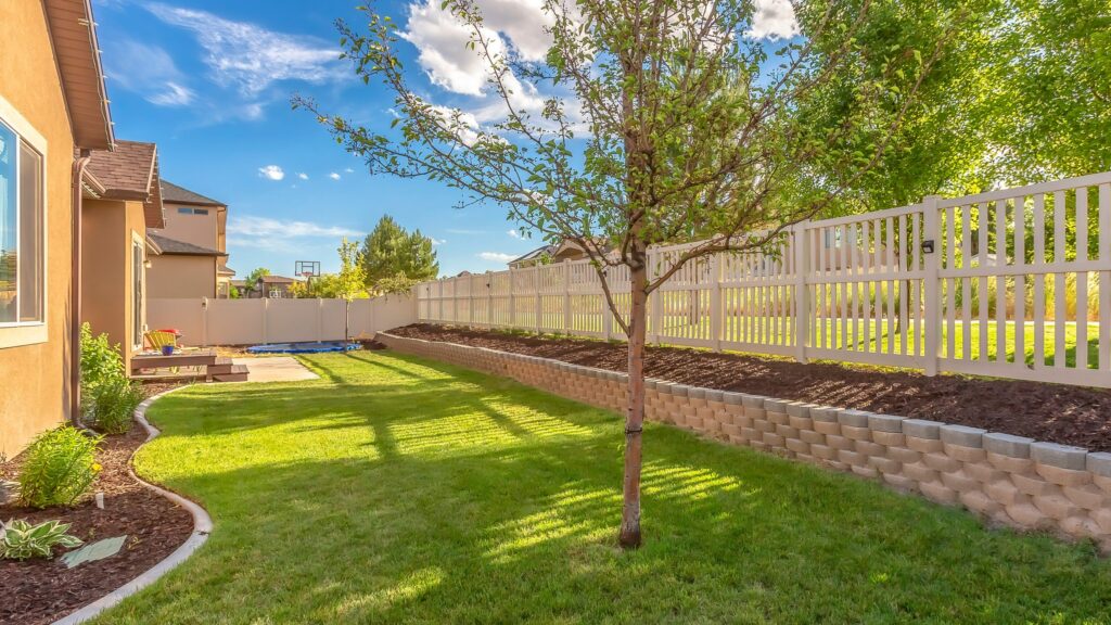 How Quality Fencing Enhances Property Value and Curb Appeal